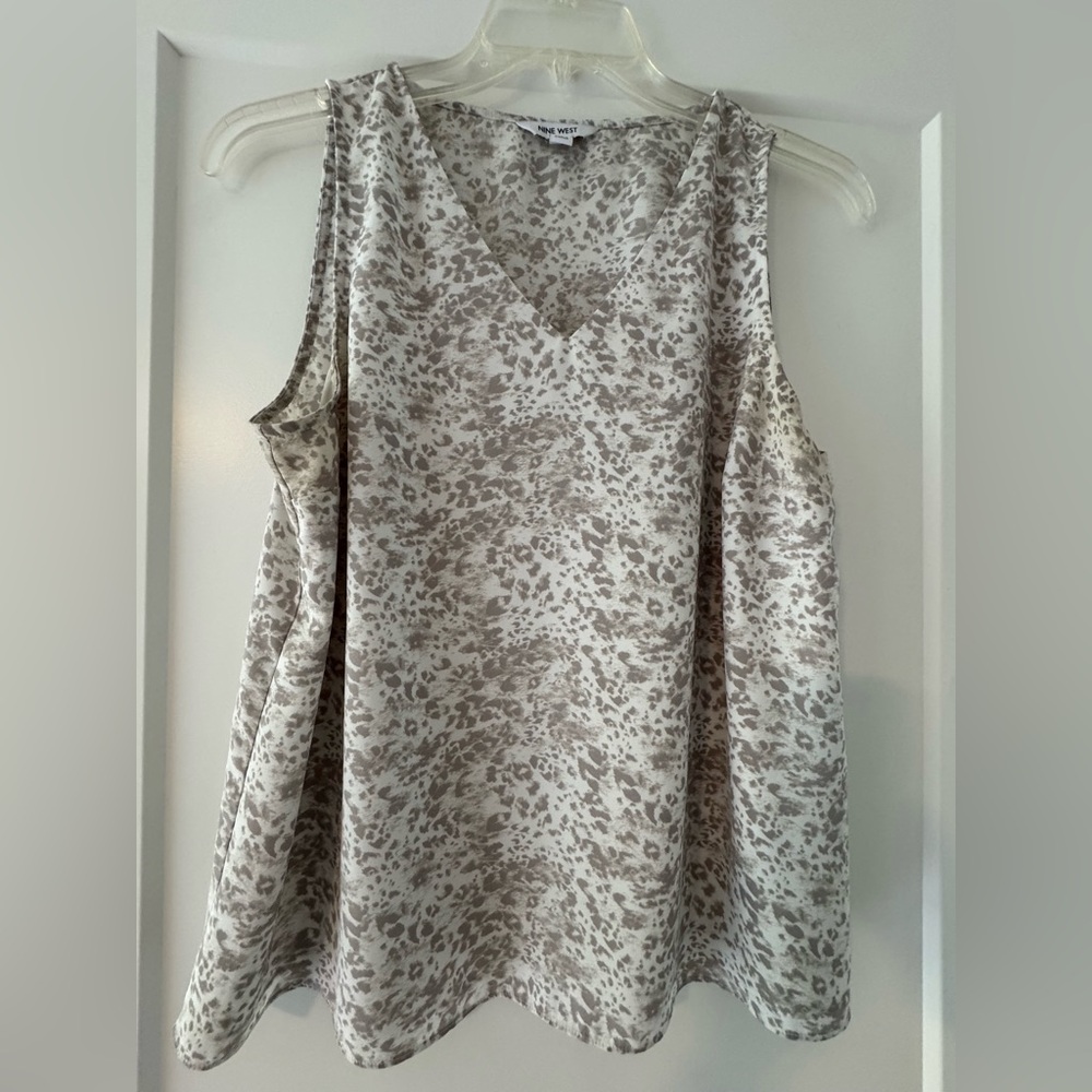 Nine West Gray and White Boxy Tank Top